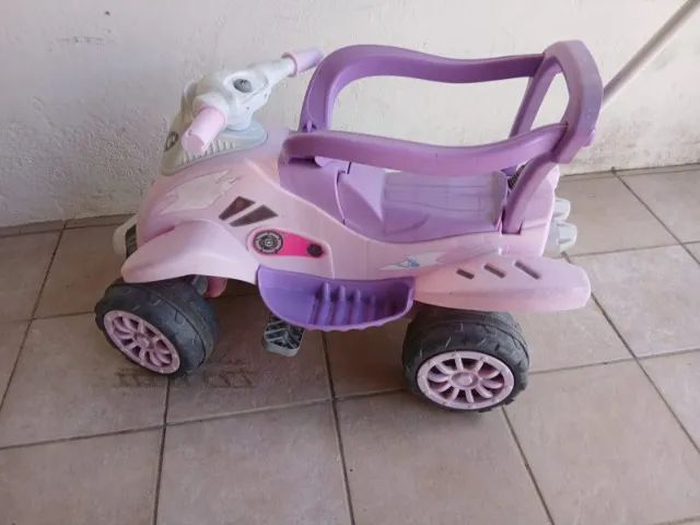 Carrinho de passeio menina 
