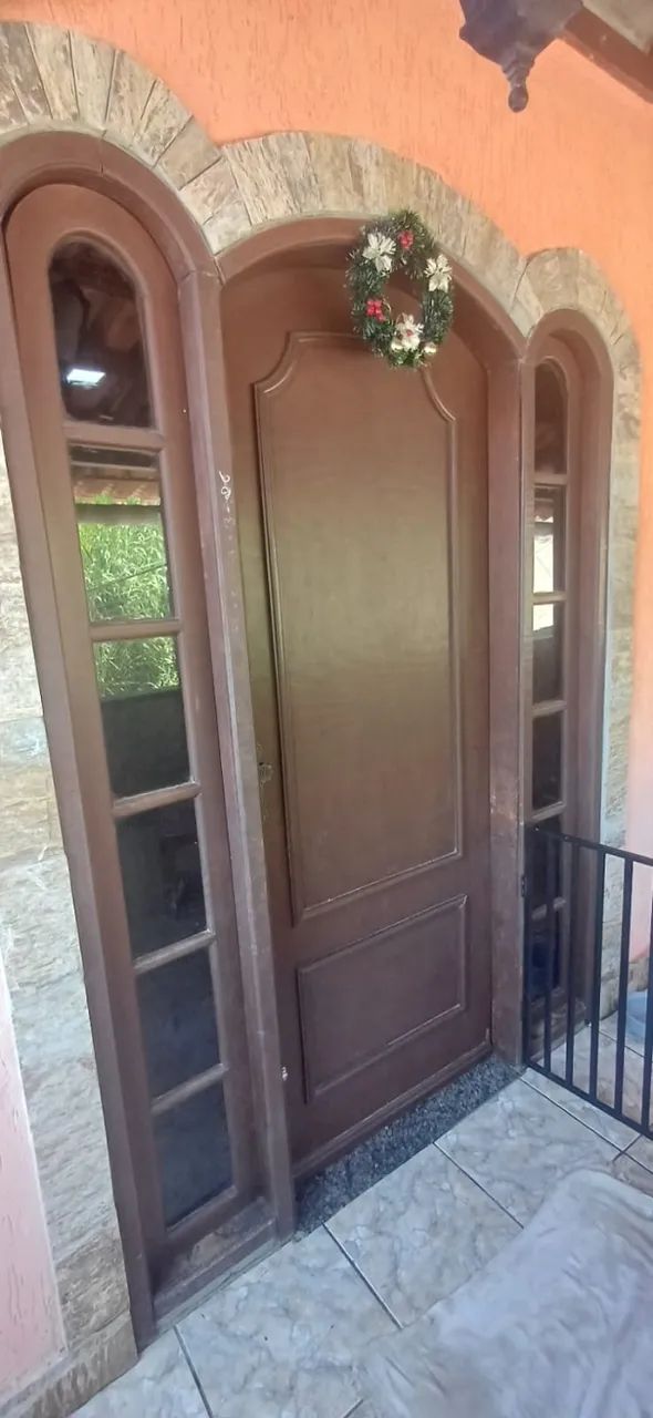 Porta de madeira com janela pivotante - aceito oferta