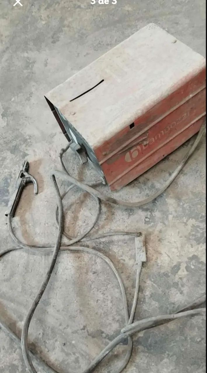 Vendo máquina de solda funcionando perfeitamente 