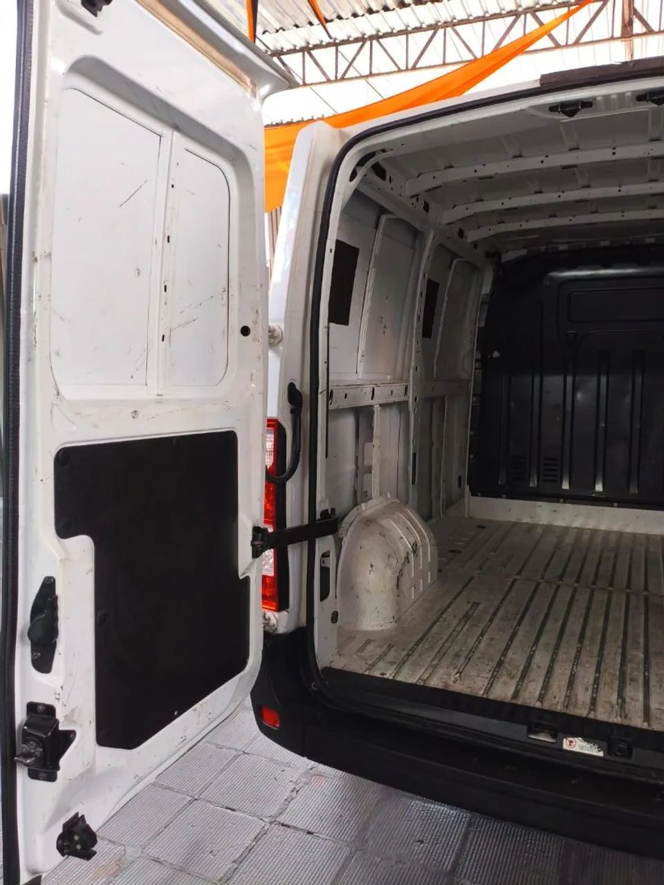 Renault Master 2.3 dCi Grand Furgão16V Diesel, foto 14 de 18