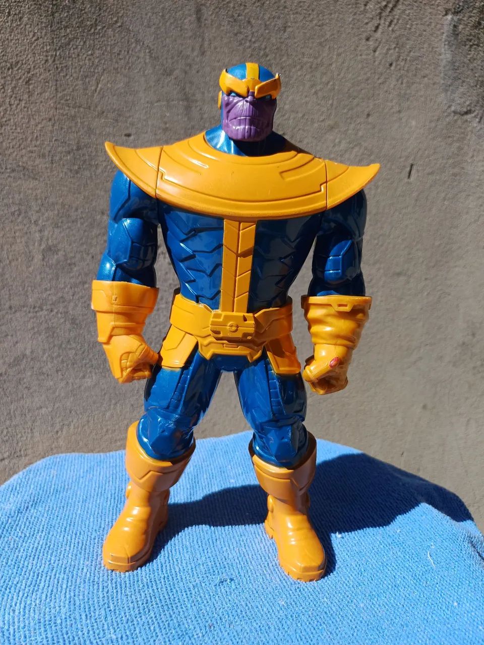 Bonecos Coringa e Thanos - Foto 5