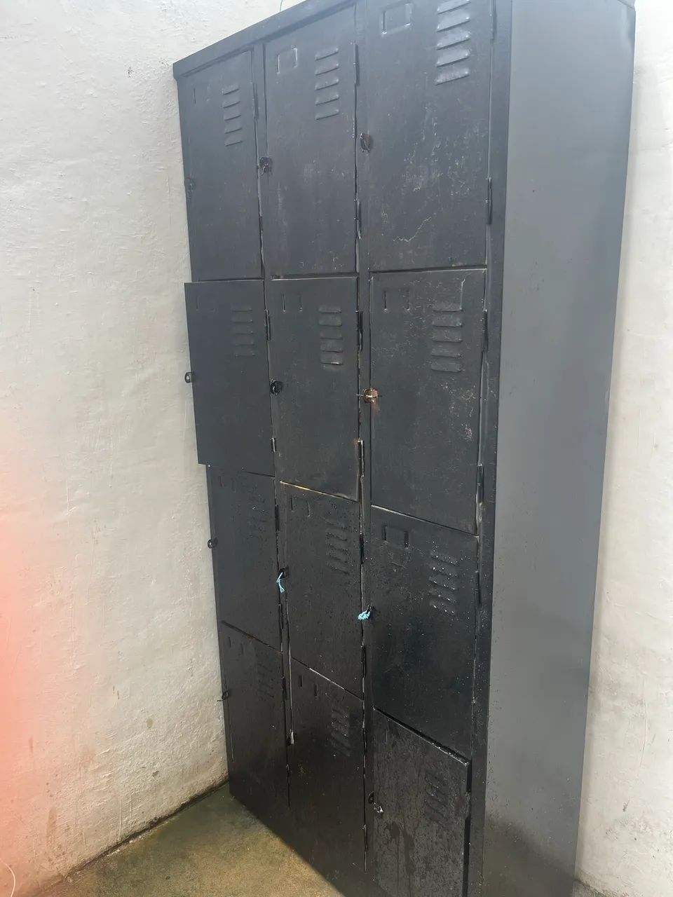 Armário de ferro 