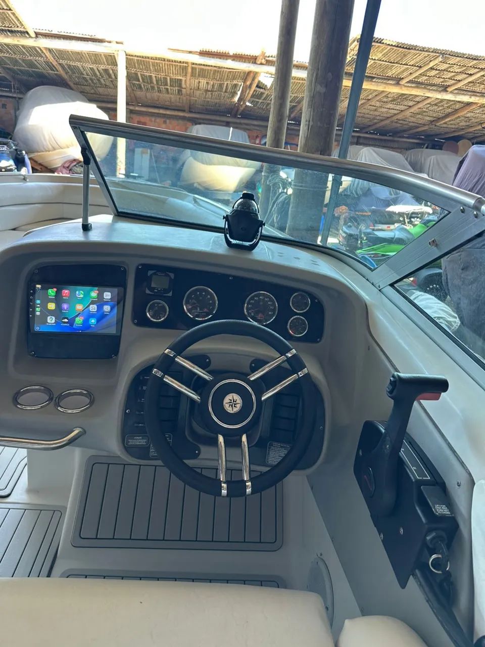 LANCHA HD 240 - Foto 3