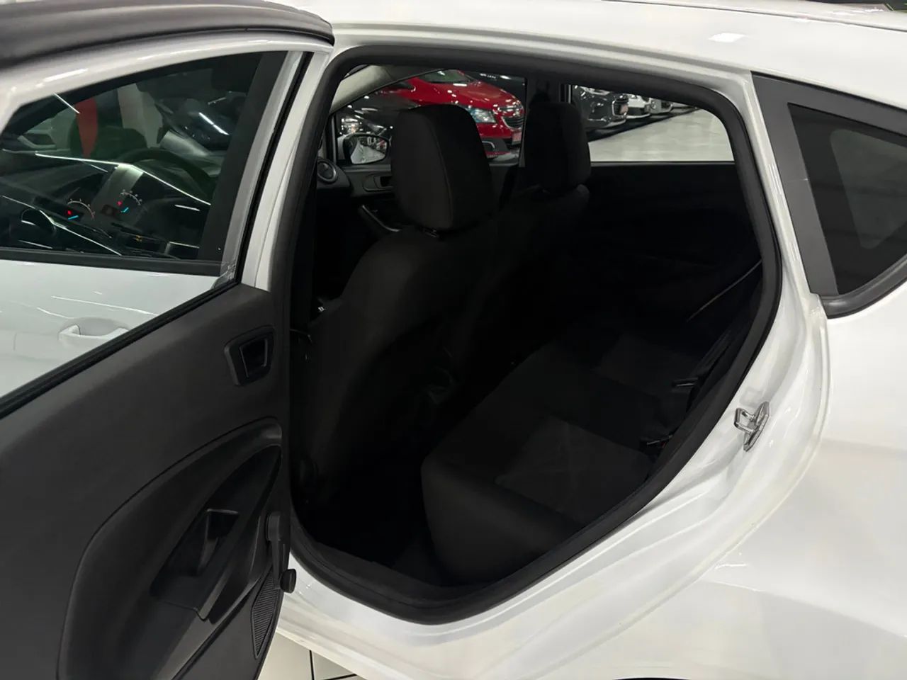 Ford Fiesta 1.5 16V Flex Mec. 5p, foto 18 de 19