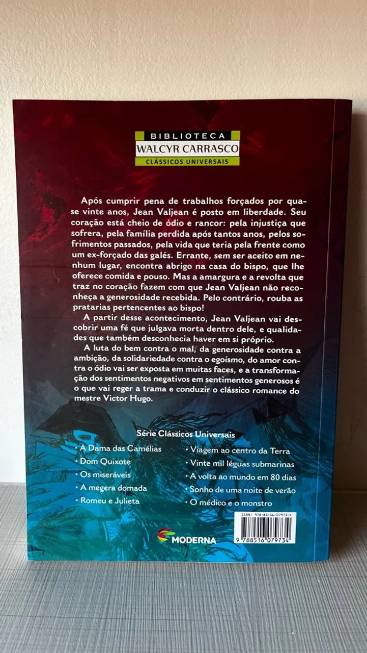Os Miseráveis livro - Foto 2