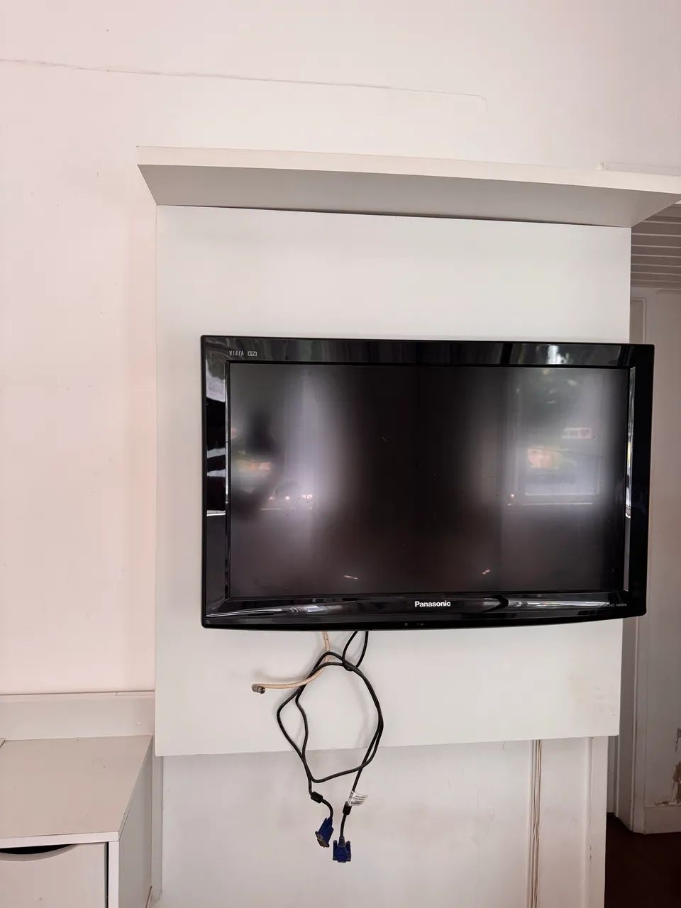 A TV Panasonic Viera de 32 polegadas (modelo TC-L32C20B)  - Foto 2