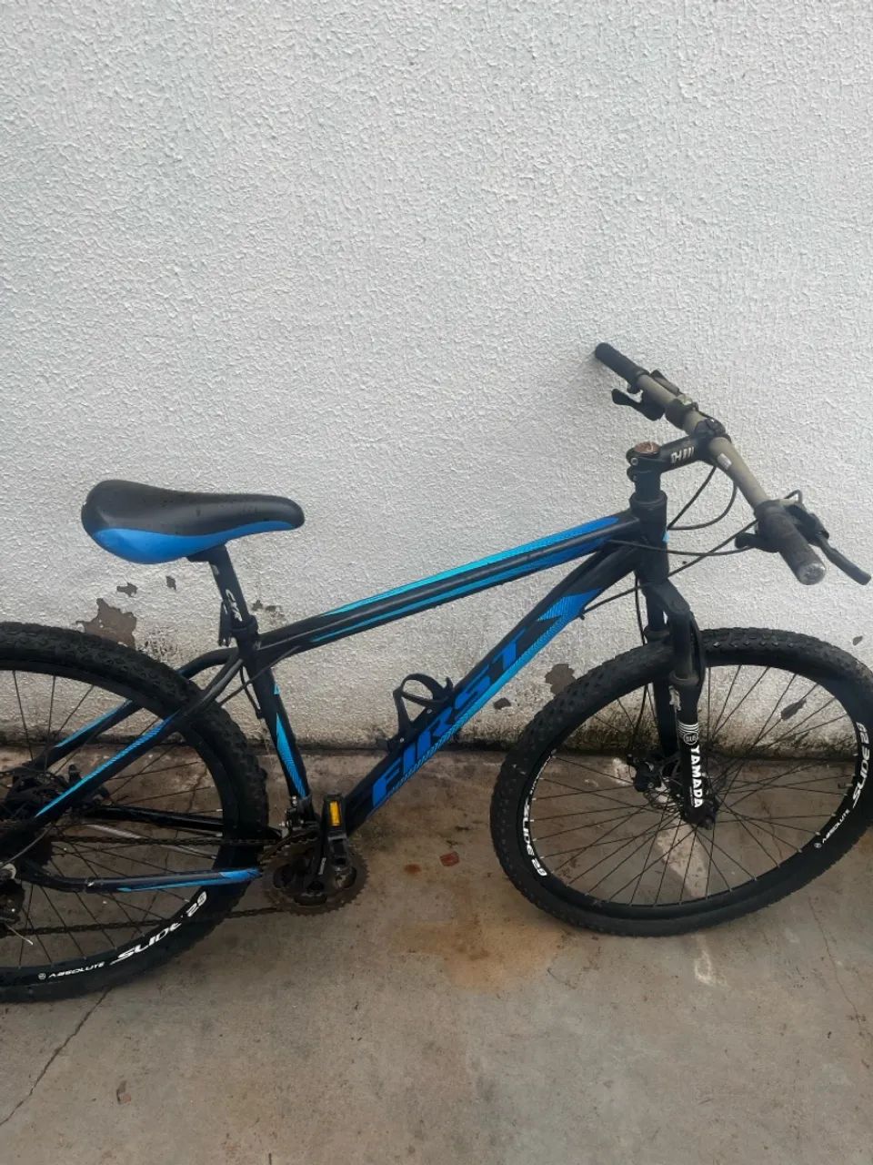VENDO BICICLETA FIRST SMITT ARO 29 NOVA - Foto 3