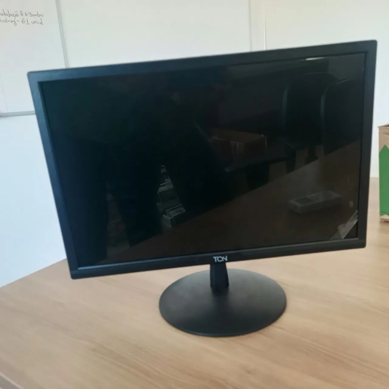 Monitor 19" TCN 60Hz  - Foto 4