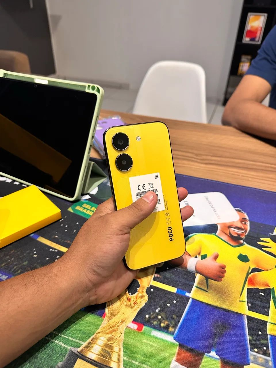 POCO X8 PRO - LACRADO - Foto 4