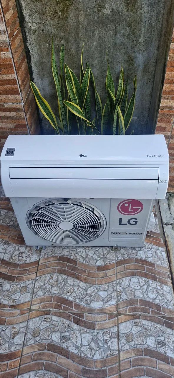 Ar-condicionado digite lg 9.000 btus Revisado. 
