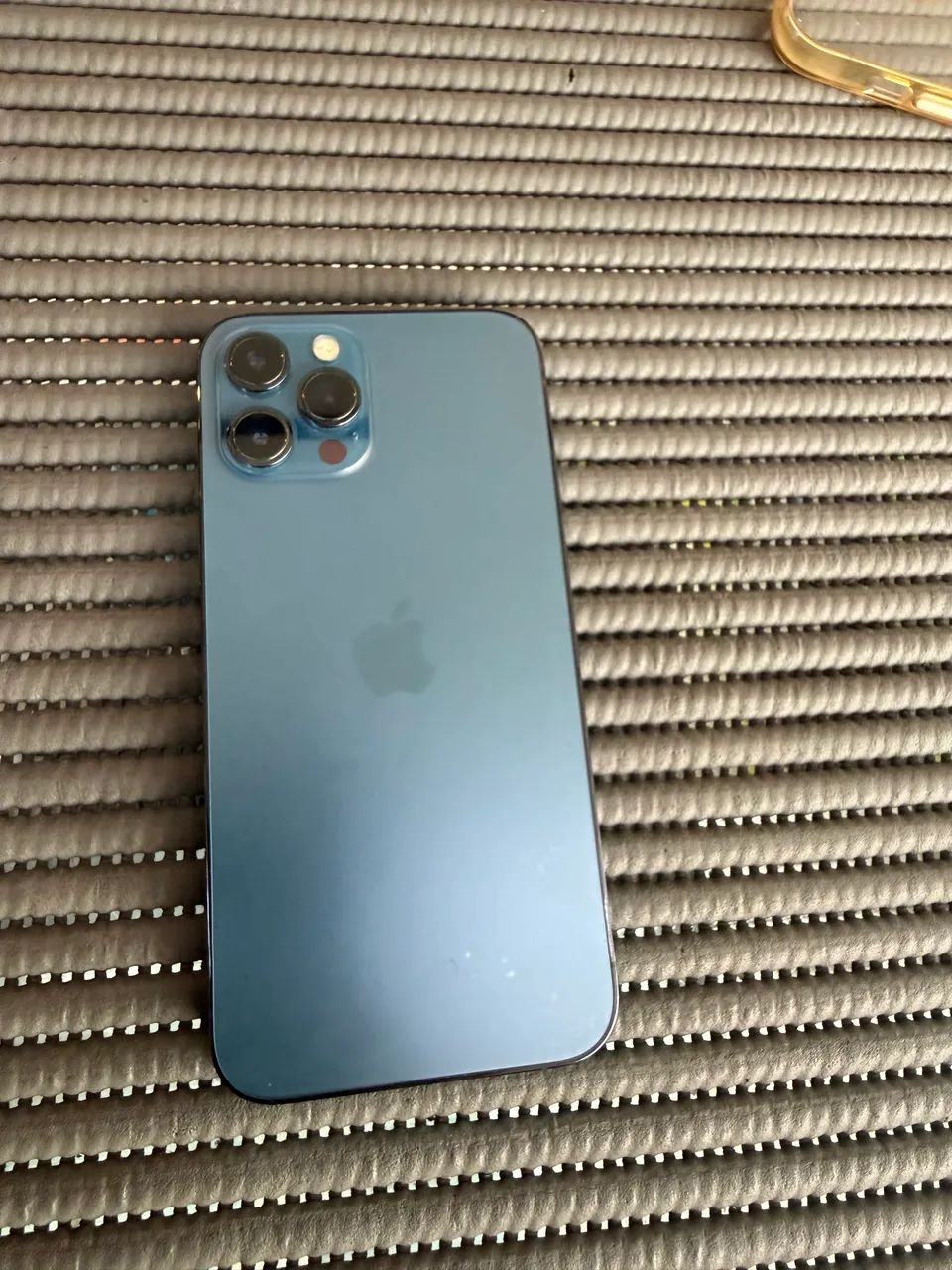 iPhone 12 Pro Max 128gb (sem nenhum arranhão) - Foto 3