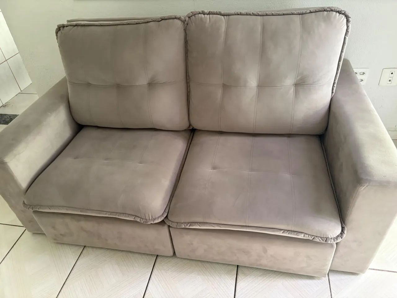 VENDE-SE SOFÁ