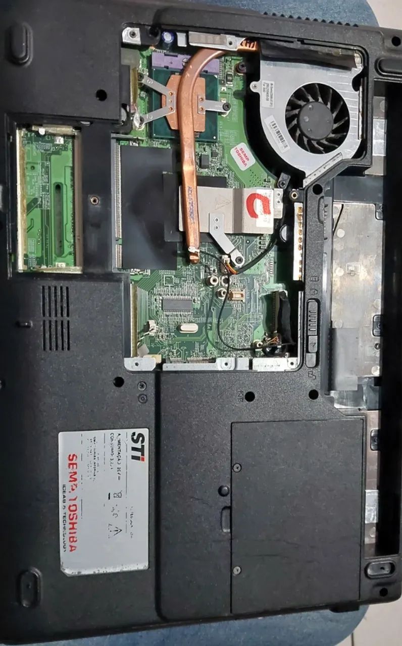 Tela e Carcaça de Notebook STi - Foto 4
