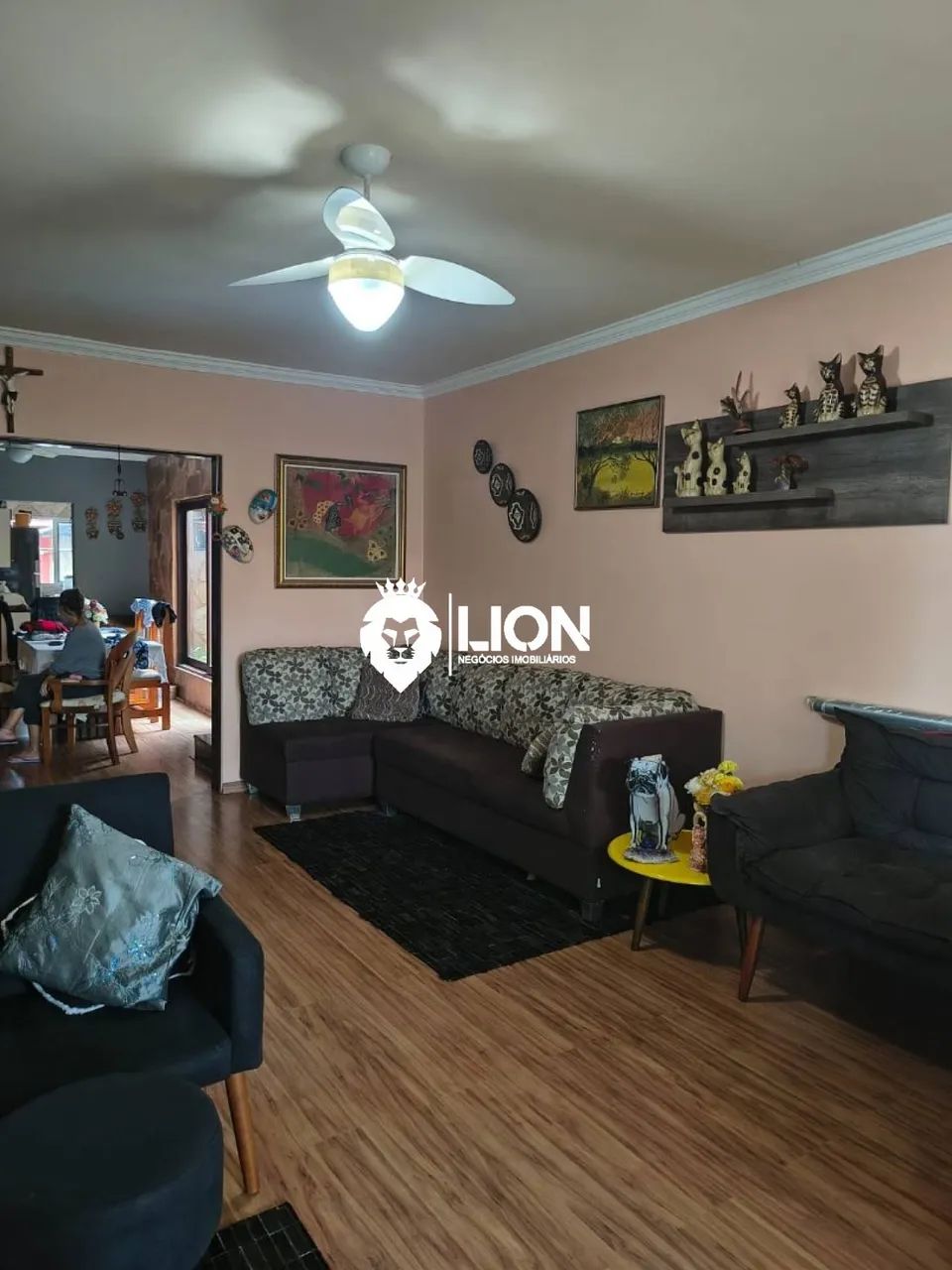 Sobrado Residencial e Comercial  Espaço, Conforto e Versatilidade! - Foto 2