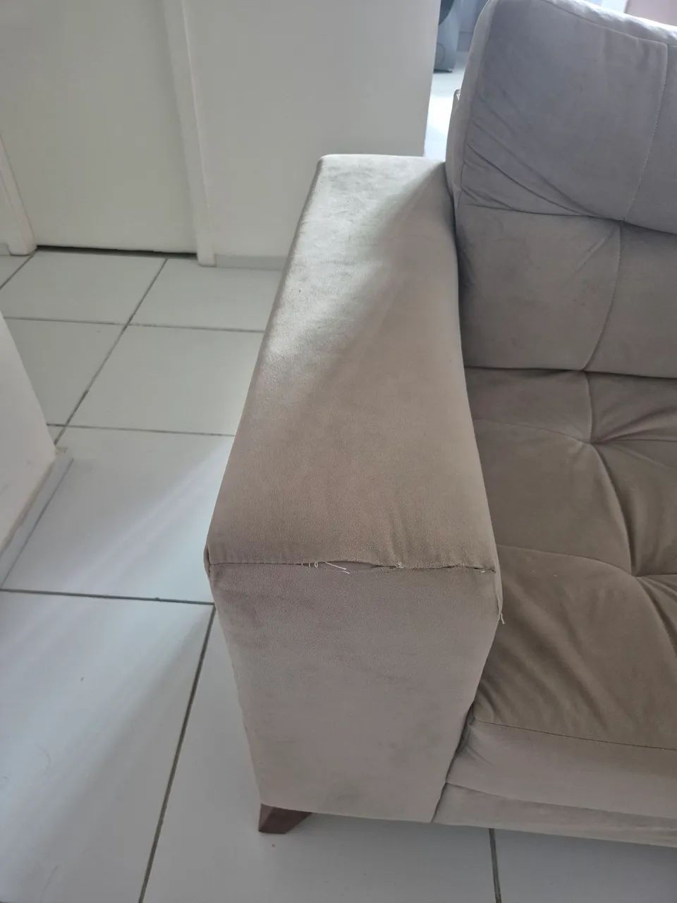 Sofá 3 lugares - Foto 3