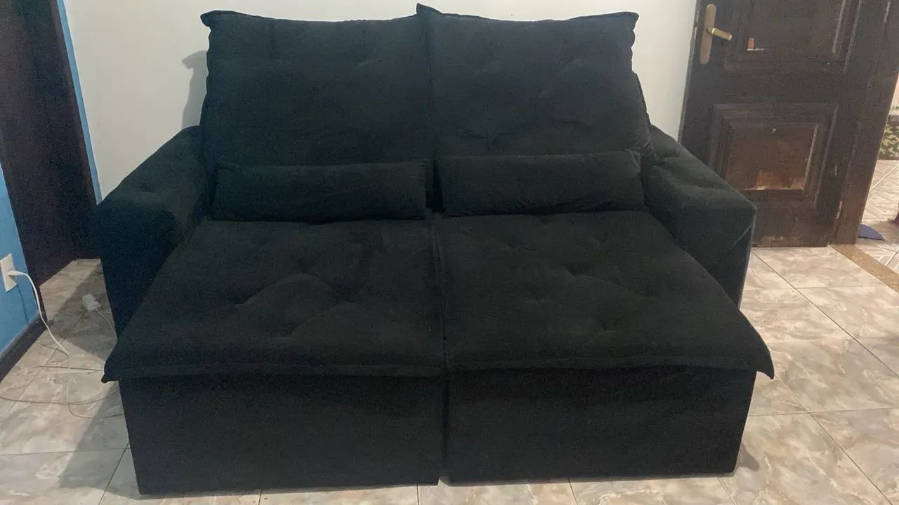 Vendo sofá com puf semi novos  - Foto 2