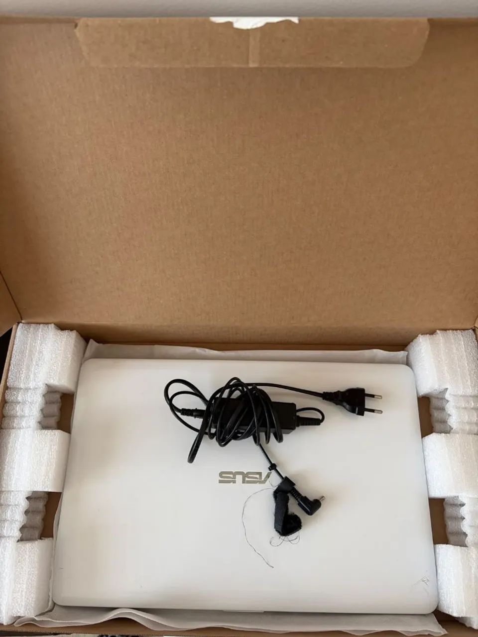 Notebook ASUS VivoBook Max - Foto 2