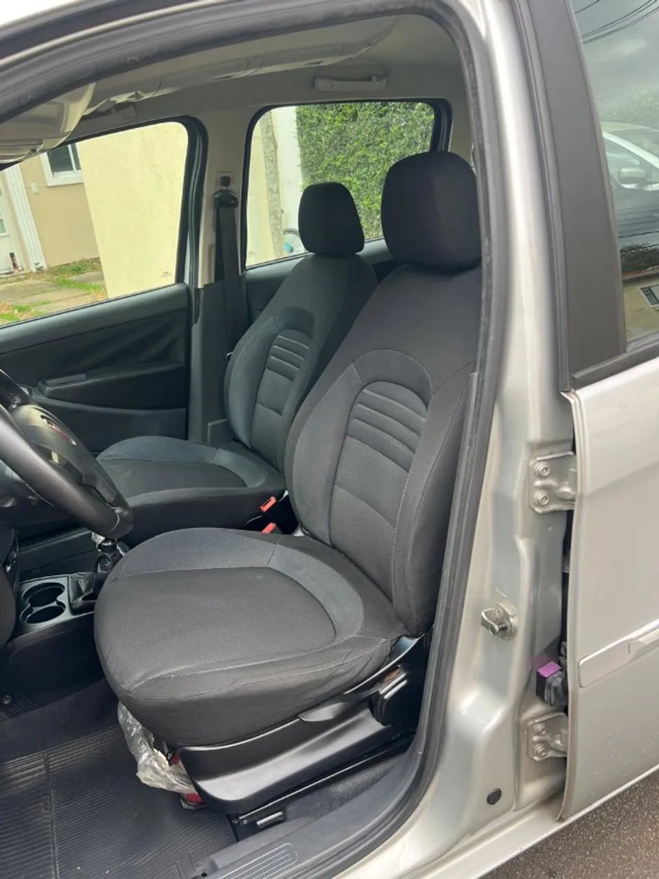 Fiat Idea Attractive 1.4 Fire Flex 8V 5P 2013 - Foto 4