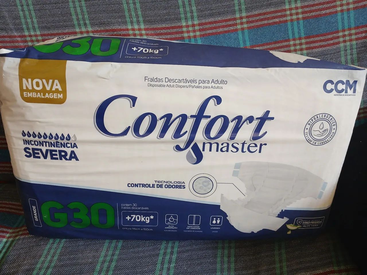Vendo fraldas descartáveis geriatricas  - Foto 3