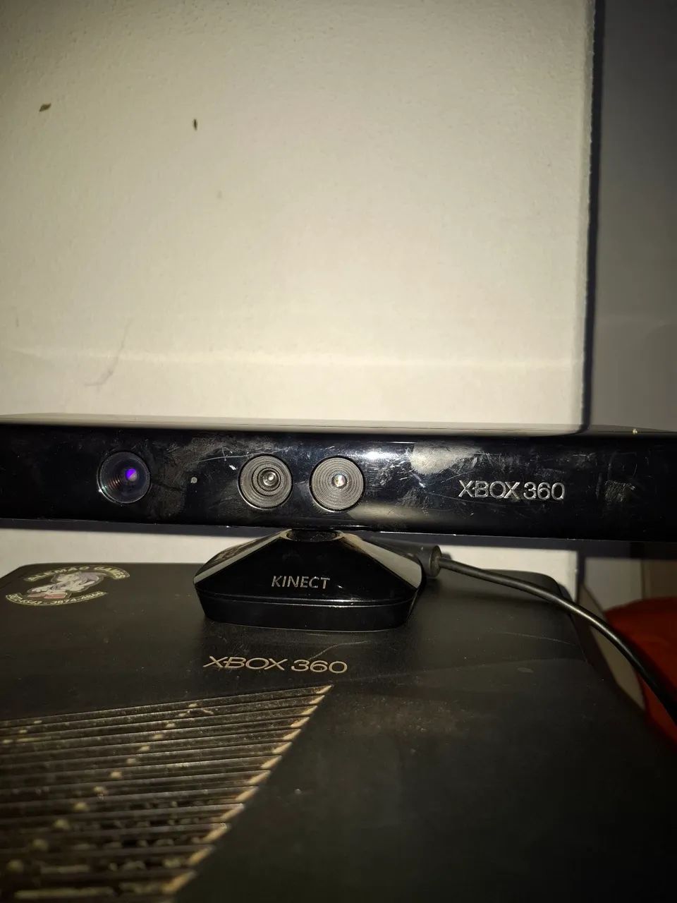 Xbox 360 S, com kinect, e mais 10 jogos inclusos  - Foto 3