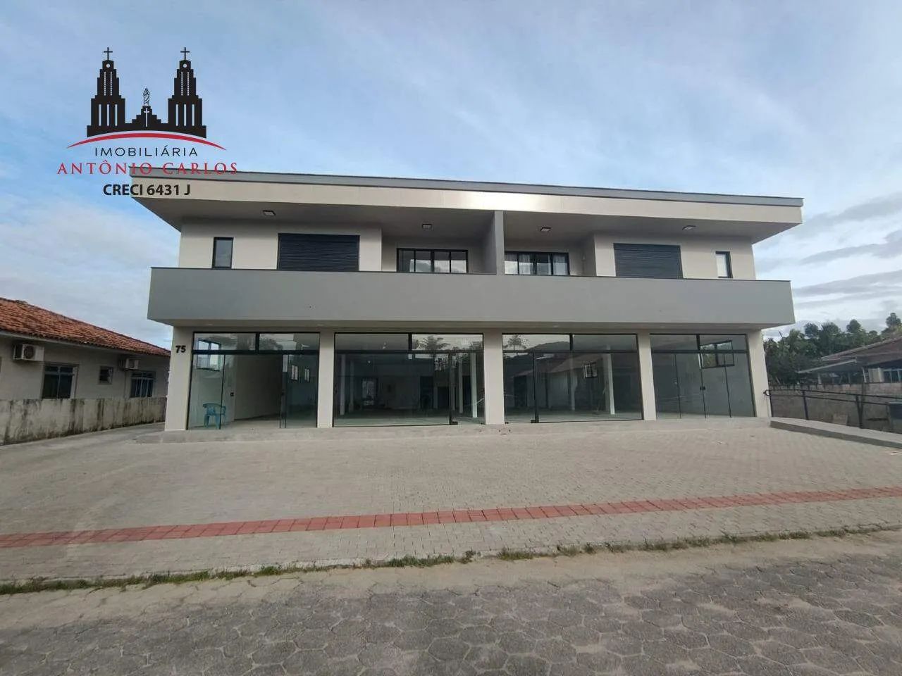 SALA COMERCIAL PARA LOCAÇÃO  CENTRO DE ANTÔNIO CARLOS