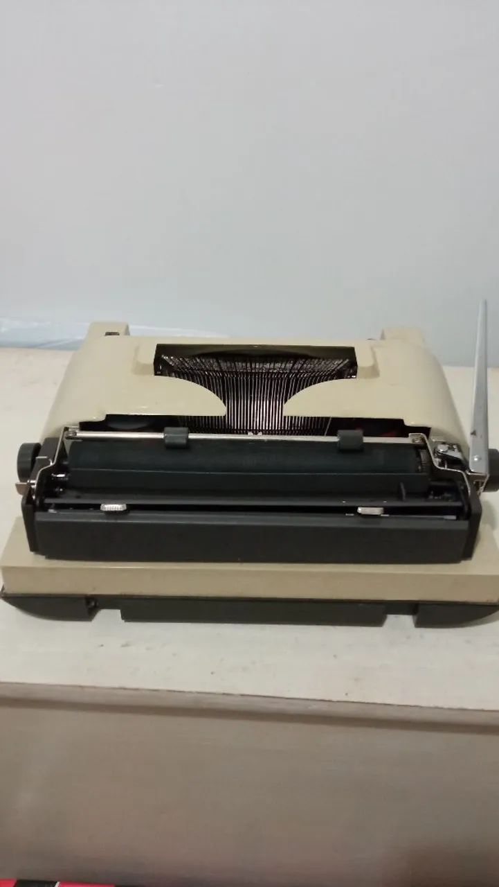 Máquina de escrever  - Foto 5