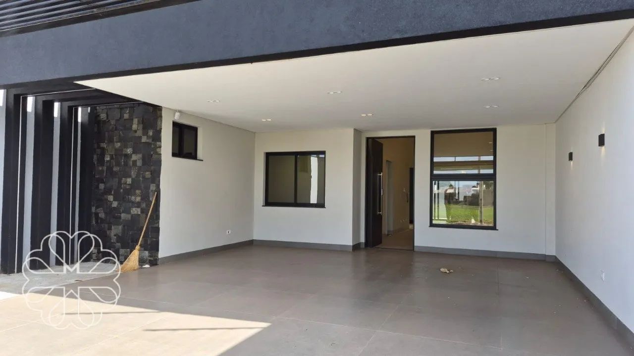 Casa Nova à Venda