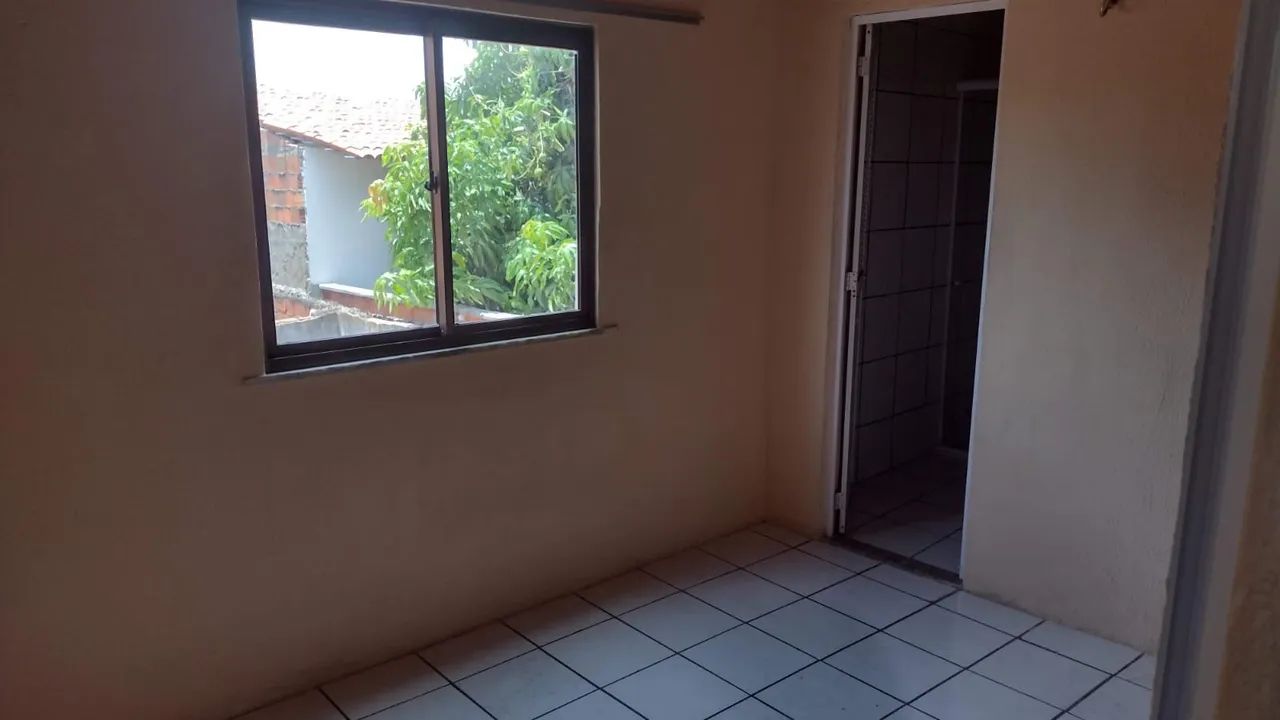 Aluga-se casa altos no Pici - Foto 4
