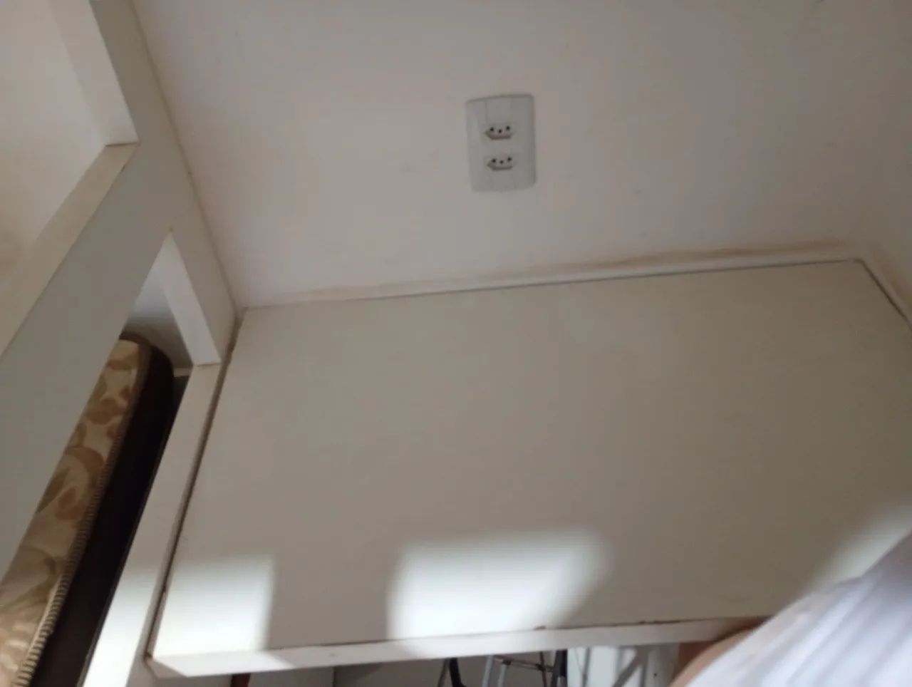Vendo beliche planejada em MDF com 3 gavetas. - Foto 2