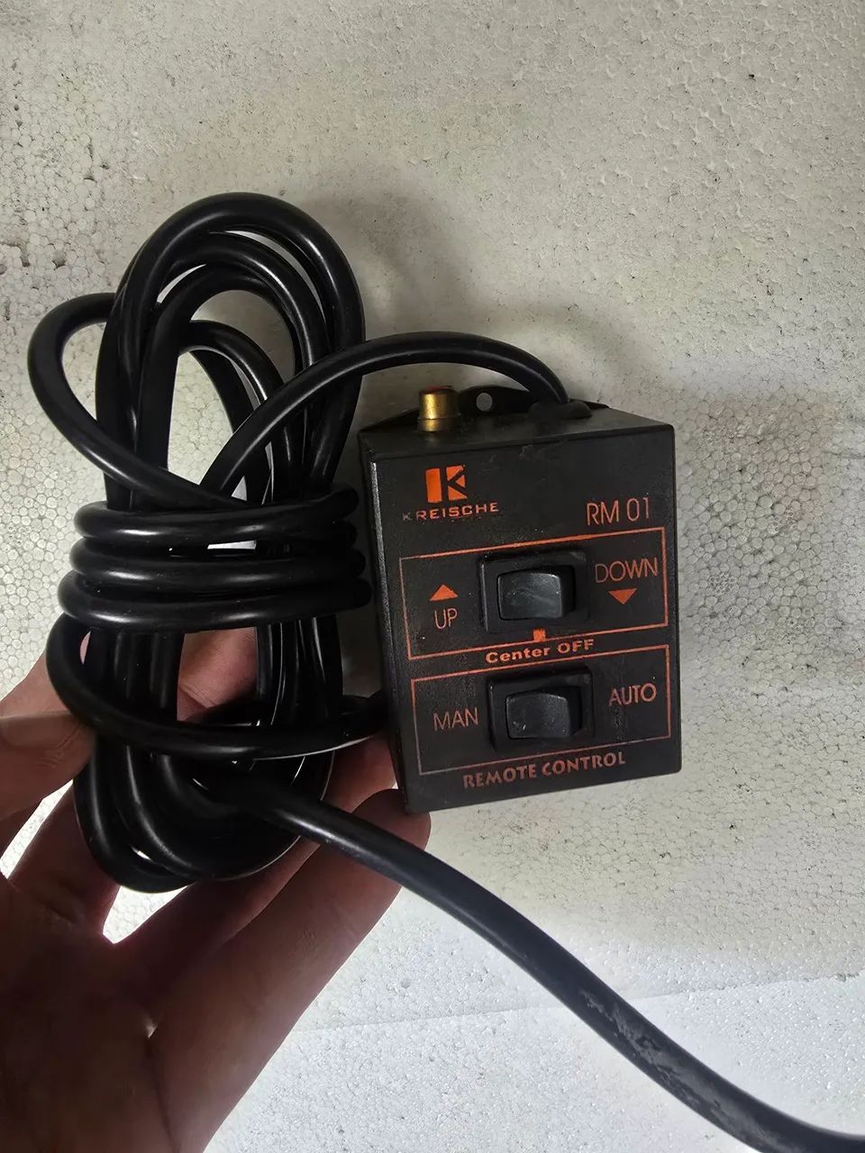 Controle Automático para tela de projeção, subida e descida automático - Foto 2