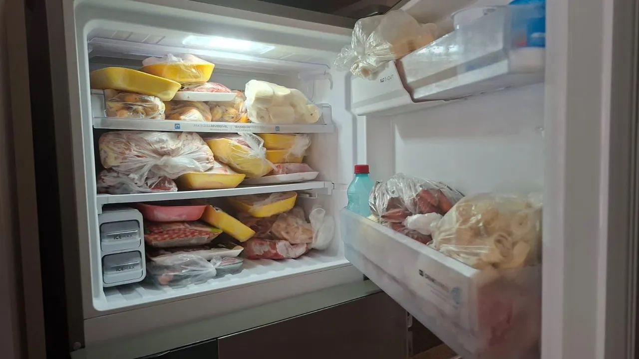 Refrigerador biplex Eletrolux 474 litros - Foto 3