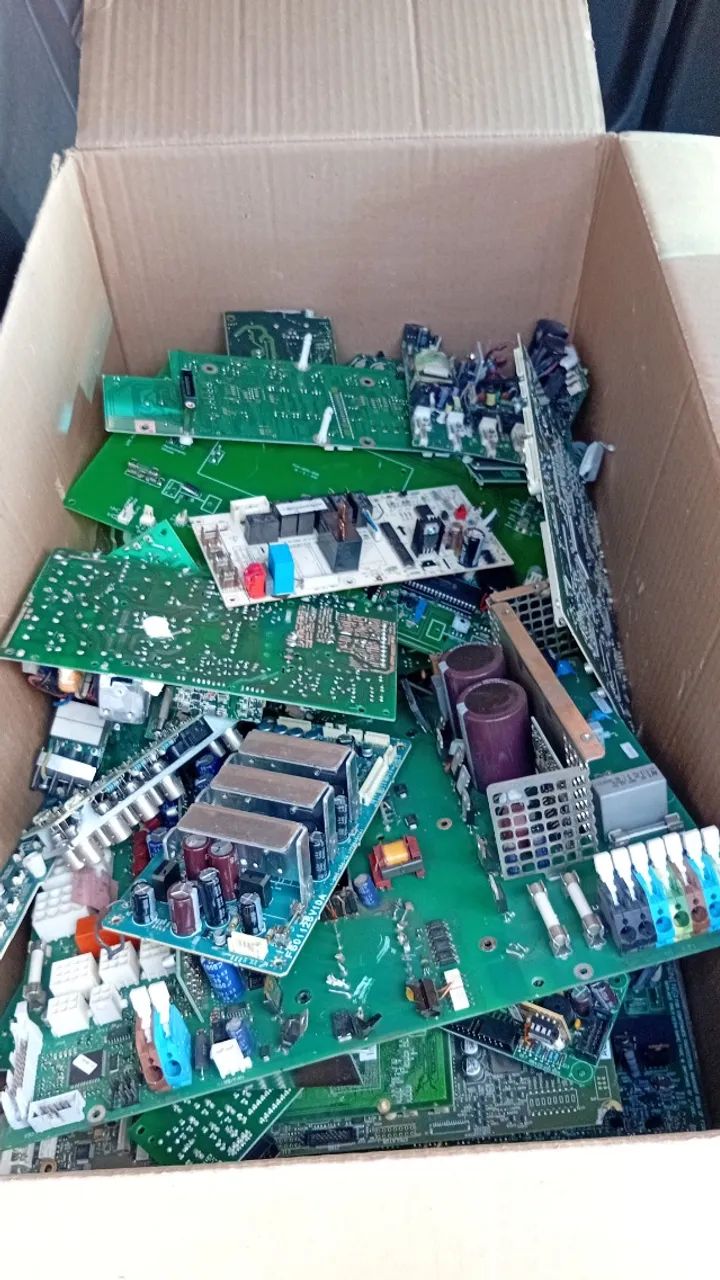 Reciclagem ! Compramos quase tudo! Busco no interior ! - Foto 3