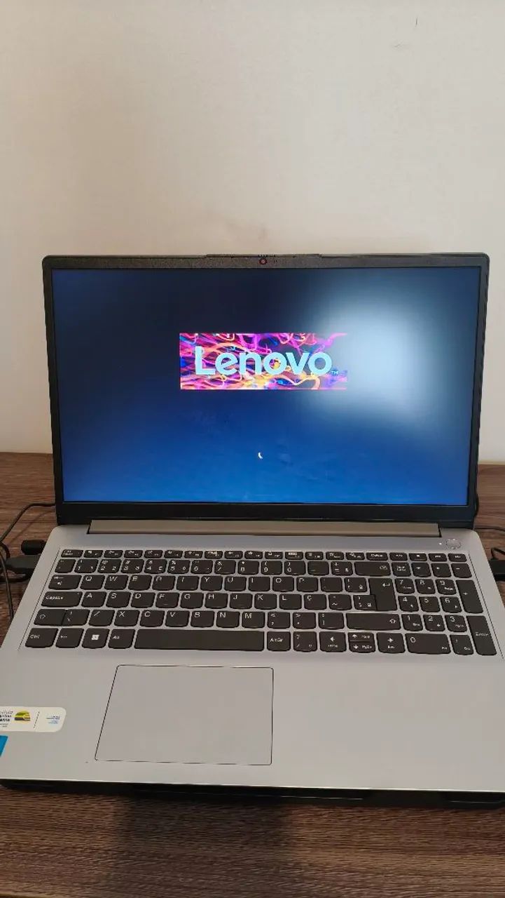 Notebook Lenovo i5  - Foto 2