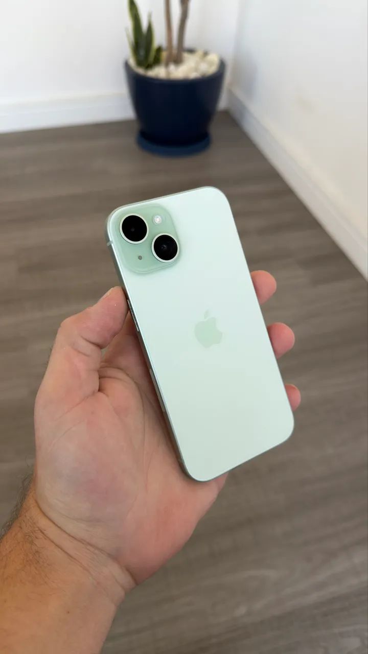 iPhone 15 128gb verde  - Foto 3
