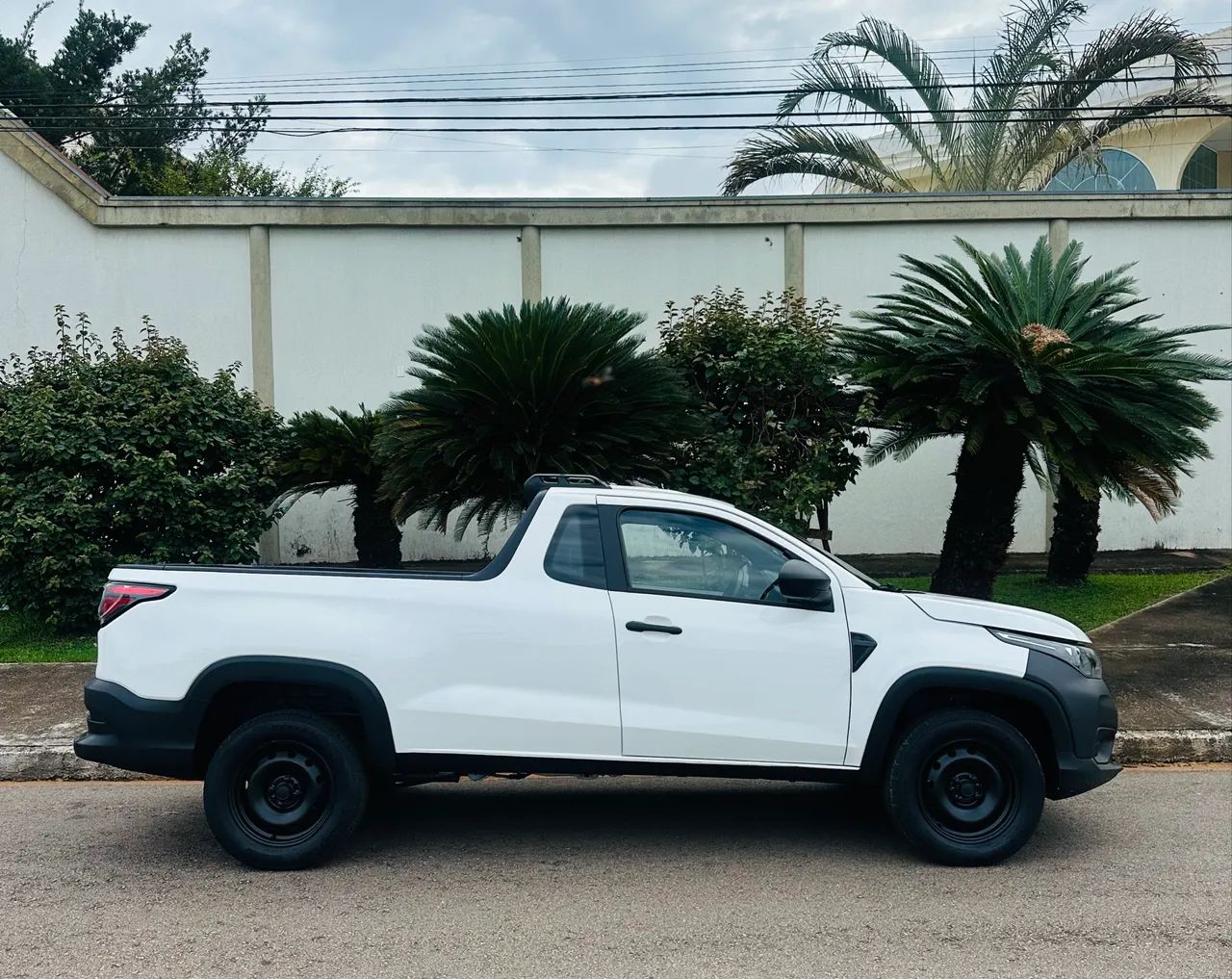 Fiat Strada Endurance 1.4 Flex 8V CS Plus 2023 - Foto 4