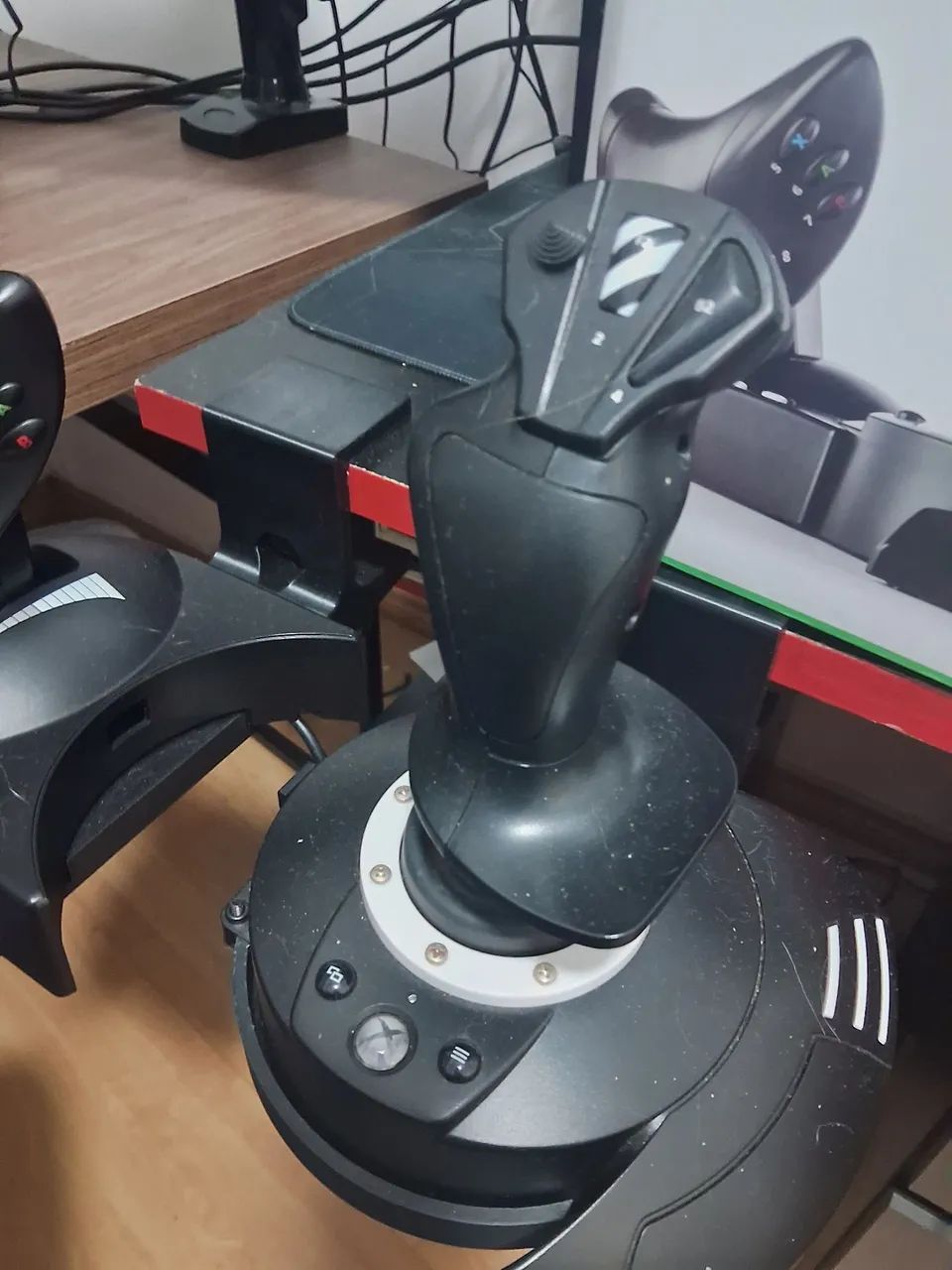 Thrustmaster T Flight Hotas com livro para aprender a voar em simuladores - Foto 5