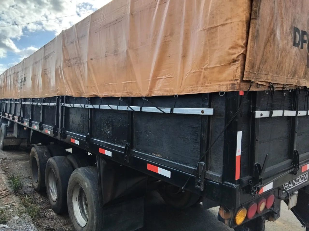 Carreta Graneleiro  - Foto 5