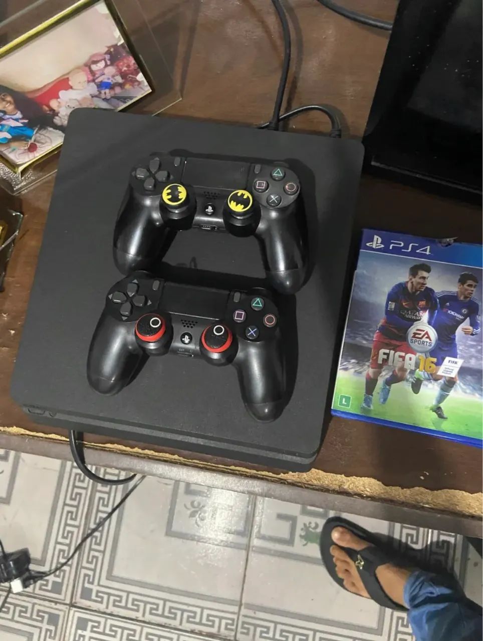 Ps4 slim 