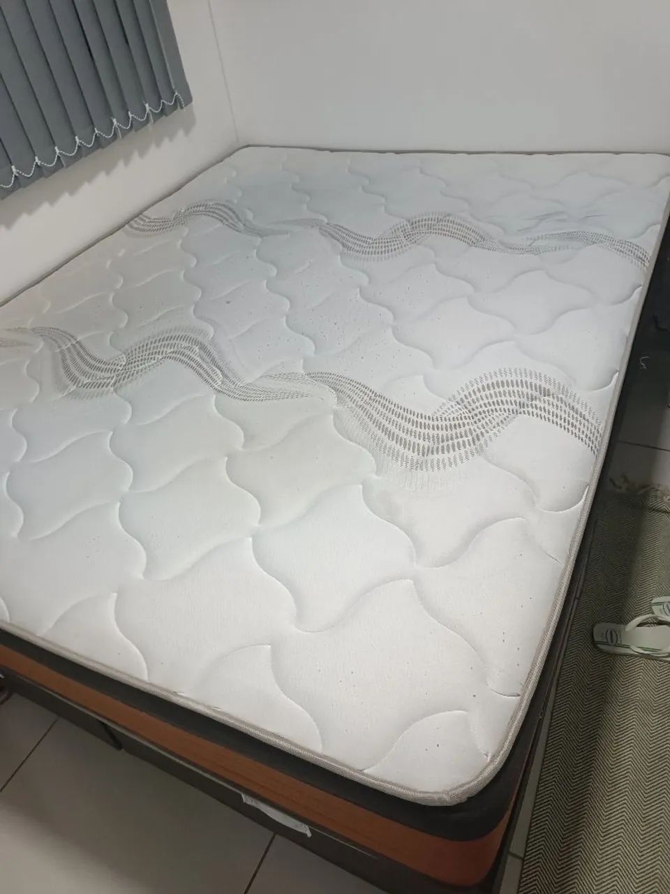 Colchão de Casal Molas ensacadas+ Cama Box Base