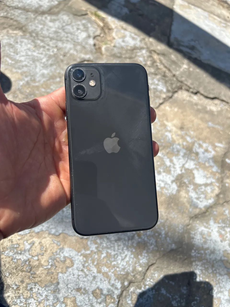 Vende-se iPhone 11 - Foto 2