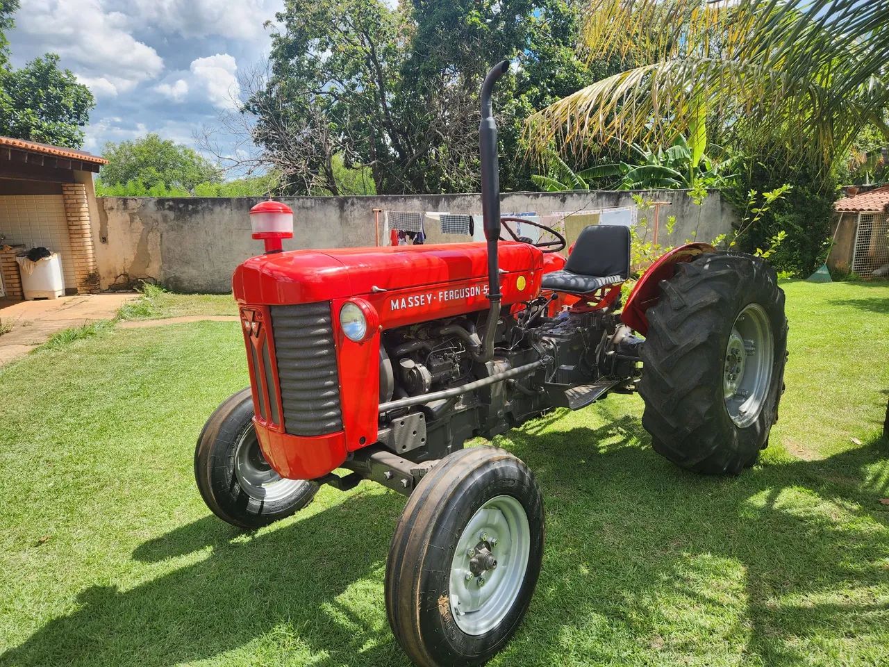Trator mf 50x 1974
