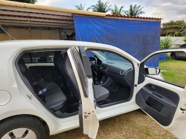 Volkswagen Up! Take 1.0 Total Flex 12V 5P 2018 - Foto 4