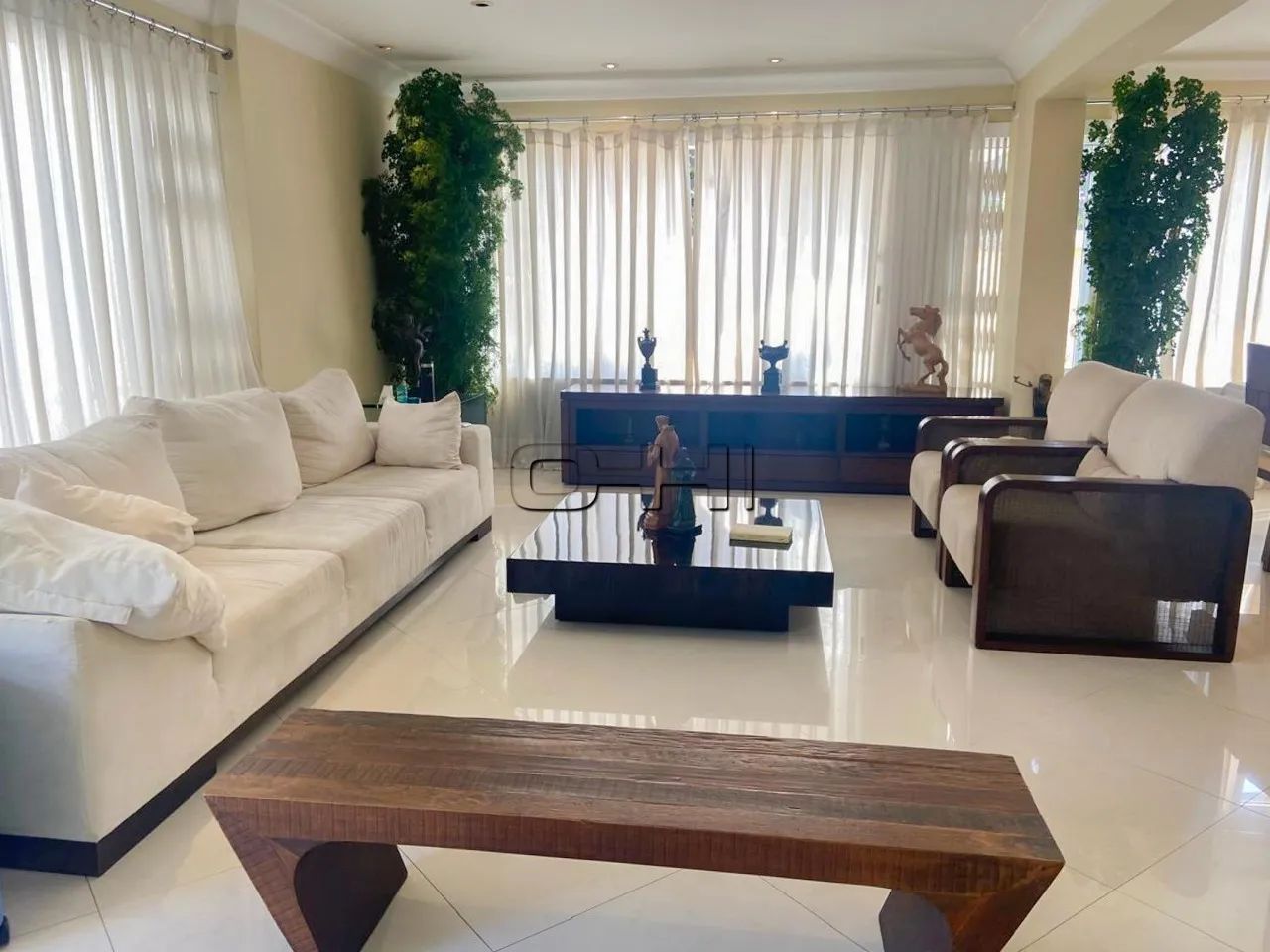 Venda e Locação · 5 dormitórios no Casa - Foto 4