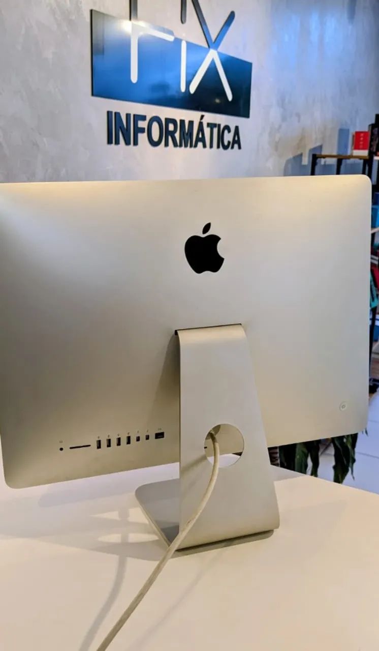 iMac 2013 - 21.5 pol - 16 GB RAM - 480 GB SSD - i5 Quad-Core