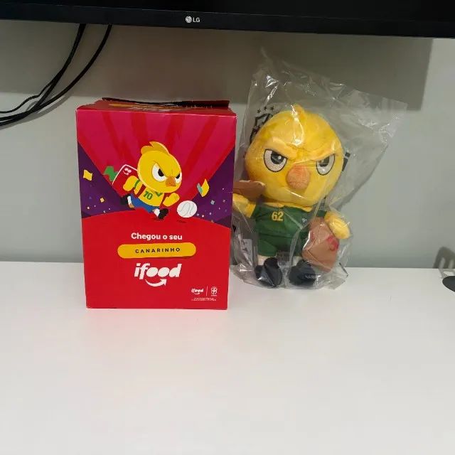Pelúcia Canarinho Ifood 1962