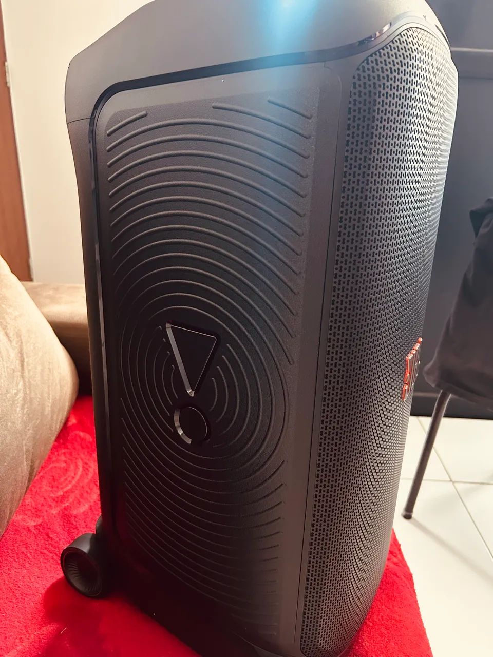 Caixa JBL 320