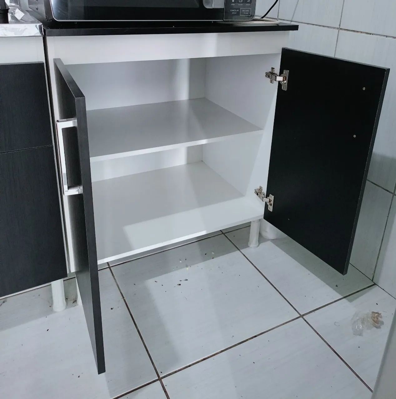 Balcões em MDF Preto  - Foto 5