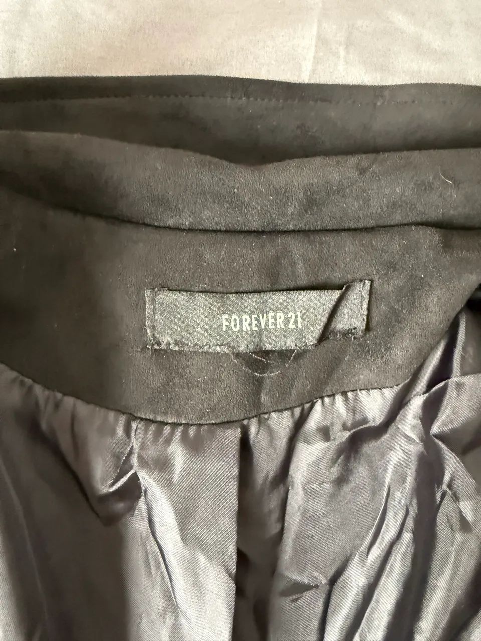 Jaqueta estilo biker preta - Forever 21  - Foto 2