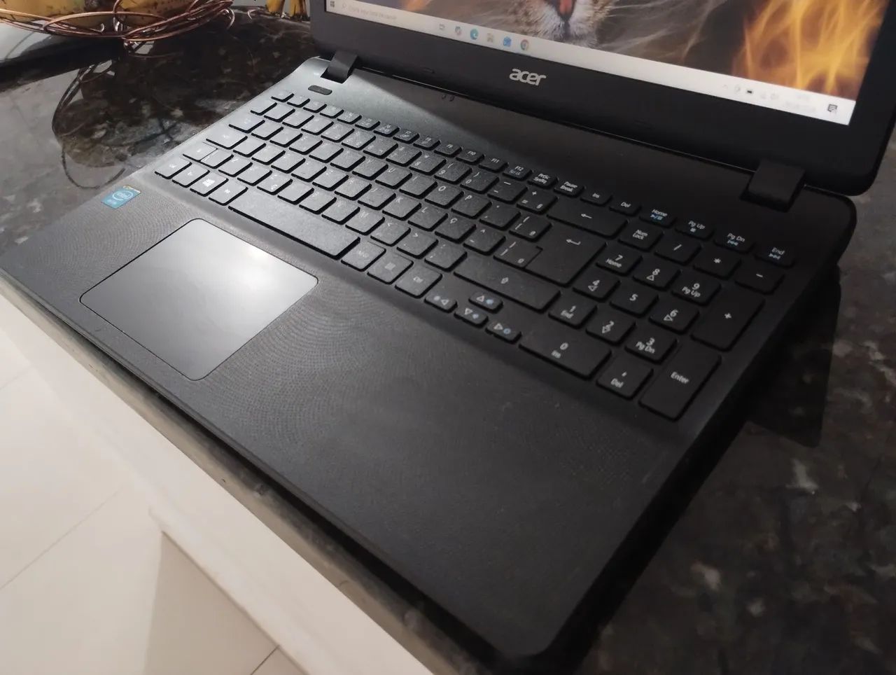Notebook Acer, Tela Grande  - Foto 4