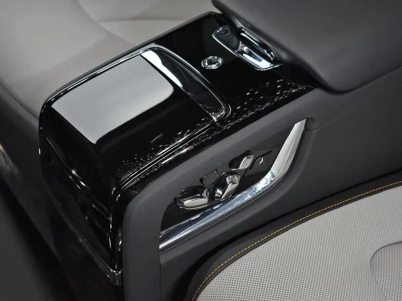 Rolls-Royce Cullinan 6.7 V12 Aut., foto 19 de 20